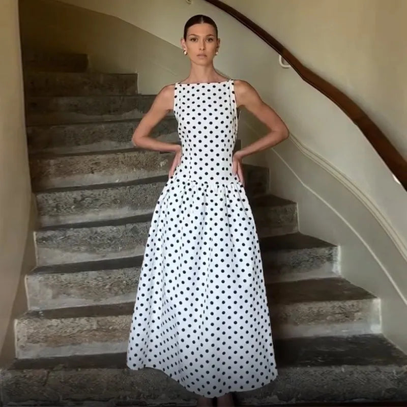 Vestido de fiesta elegante de lunares y cintura alta, batas con tirantes y espalda descubierta a la moda con cuello cuadrado, batas para vacaciones femeninas de verano 2025