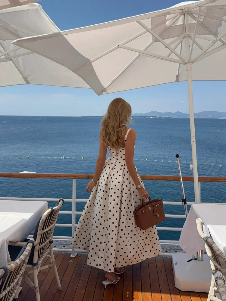 Vestido de fiesta elegante de lunares y cintura alta, batas con tirantes y espalda descubierta a la moda con cuello cuadrado, batas para vacaciones femeninas de verano 2025