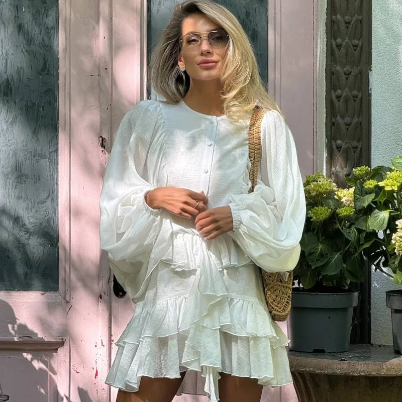 Minivestido informal liso con cuello redondo y borde con volantes para mujer, vestidos holgados plisados con manga acampanada, novedad de verano 2025, vestido de vacaciones para mujer