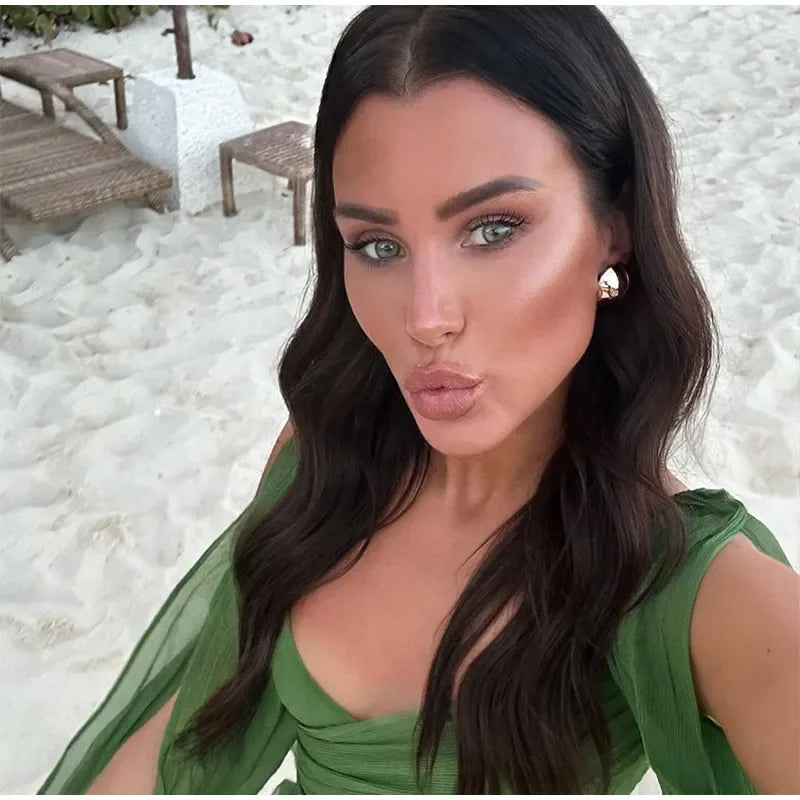 Minivestido plisado verde sexi para mujer, vestidos elegantes con cuello en V y manga larga divididos, vestidos acampanados de verano 2025, batas lisas con cordones y espalda descubierta para mujer