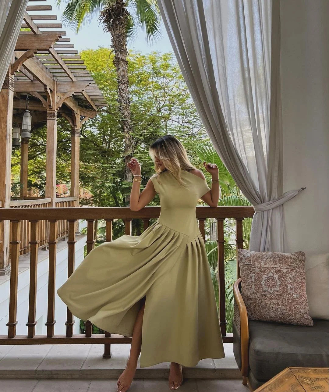 Vestido largo plisado de retales para mujer, vestido elegante negro con medio cuello alto, manga corta, vestidos de cintura alta, batas de calle para oficina