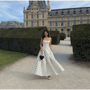 Vestido de fiesta elegante de lunares y cintura alta, batas con tirantes y espalda descubierta a la moda con cuello cuadrado, batas para vacaciones femeninas de verano 2025